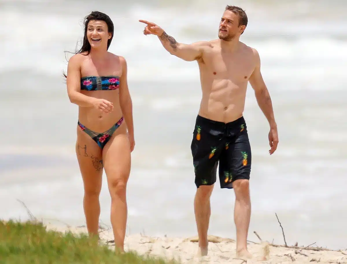 Morgana McNelis et Charlie Hunnam